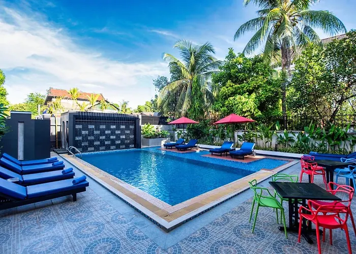 Peak Elite Boutique Hotel 4*