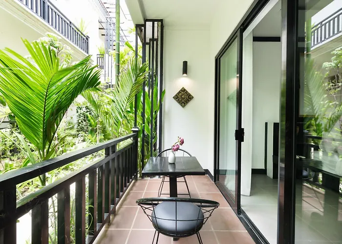 Peak Elite Boutique Hotel 4*