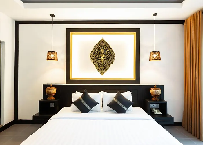Peak Elite Boutique Hotel 4*