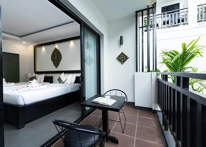 Peak Elite Boutique Hotel