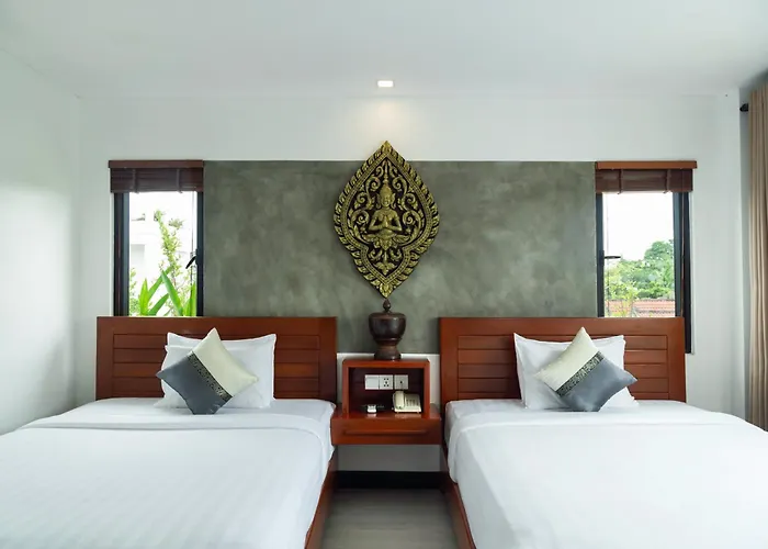 Peak Elite Boutique Hotel 4*