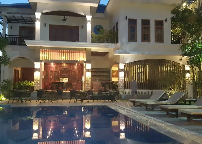 Hotel Peak Elite Boutique 4*